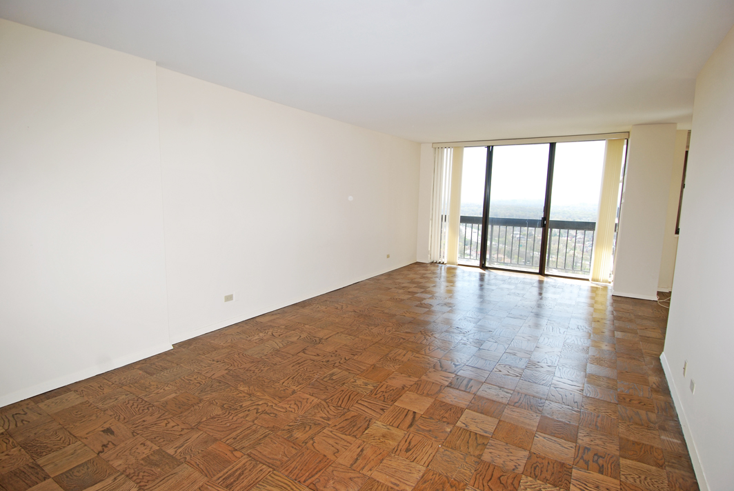 North Shore Towers Apt.