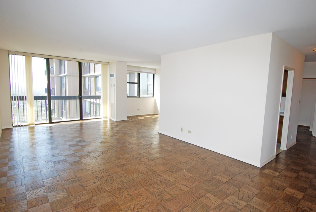 North Shore Towers Apt. 