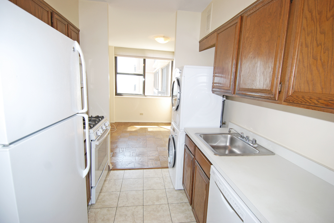 North Shore Towers Apt.