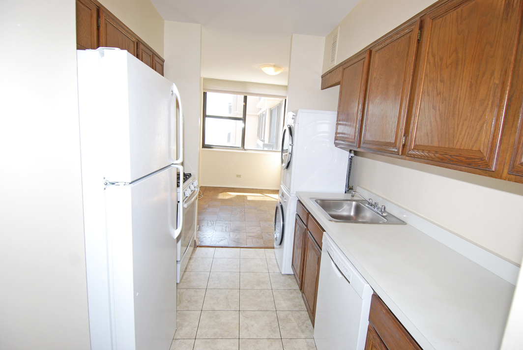 North Shore Towers Apt.