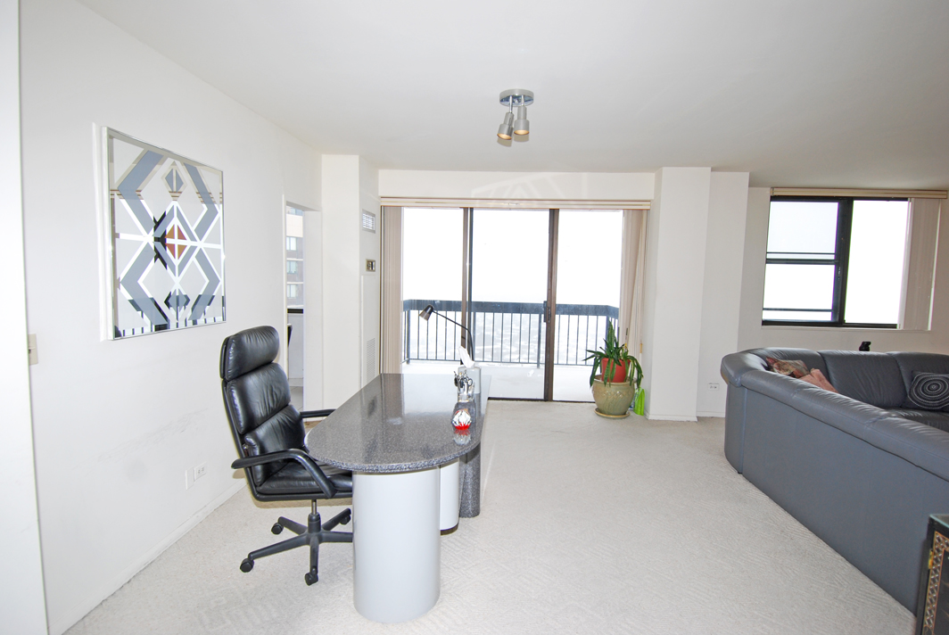 North Shore Towers Apt.