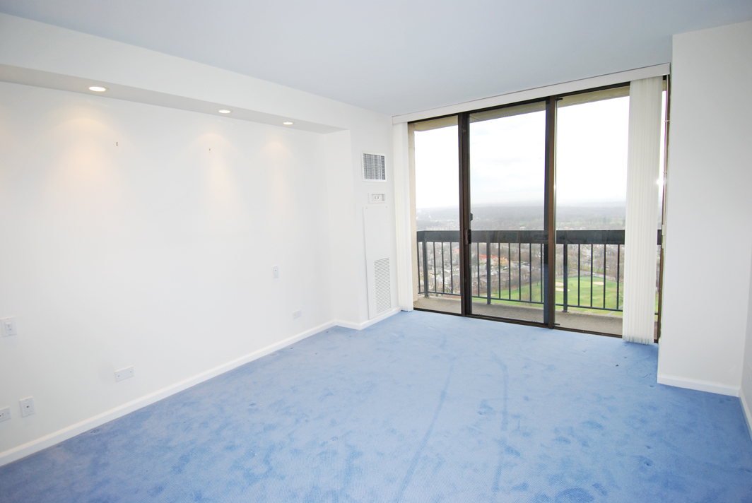 North Shore Towers Apt.