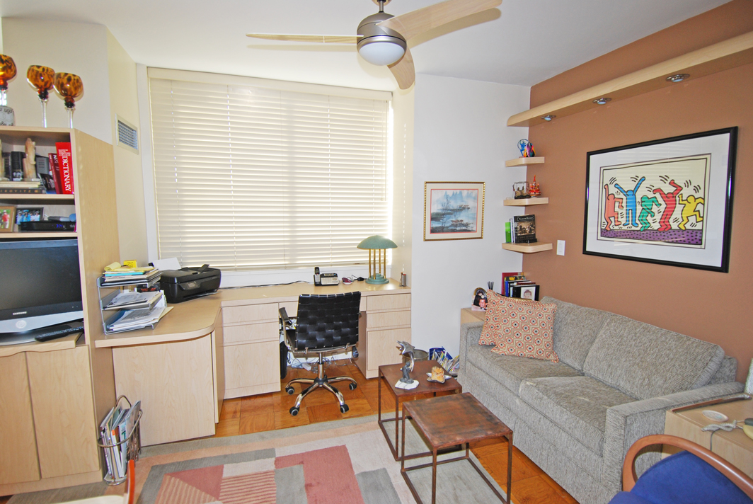 North Shore Towers Apartment