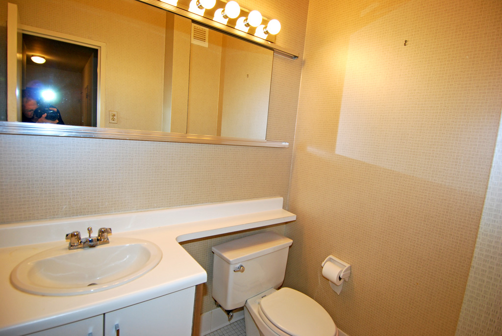 North Shore Towers Apt.