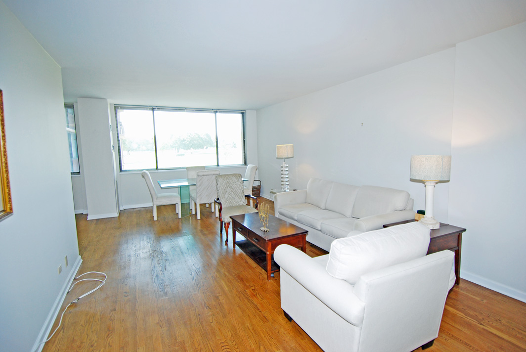 North Shore Towers Apt.