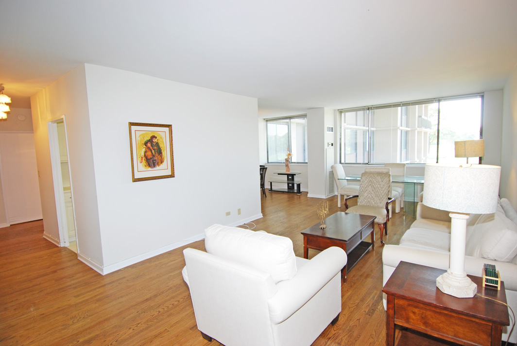 North Shore Towers Apt.