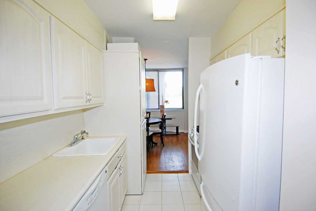 North Shore Towers Apt.