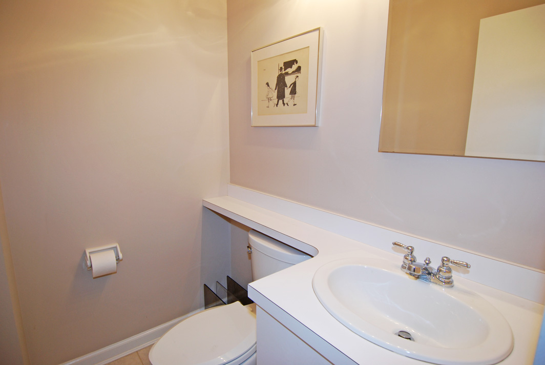 North Shore Towers Apt.