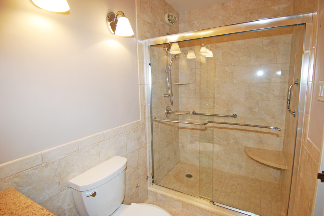 North Shore Towers Apt.