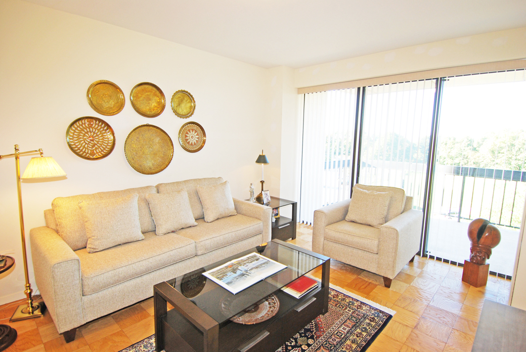 North Shore Towers Apt.