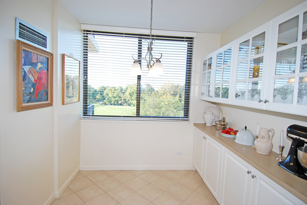 North Shore Towers Apt.