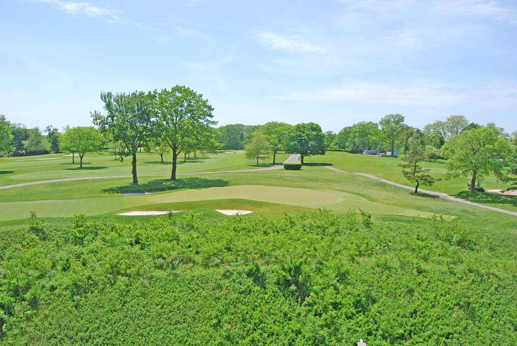 North Shore Towers Apt.