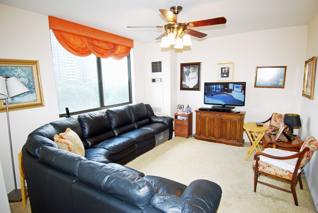 North Shore Towers Apt.