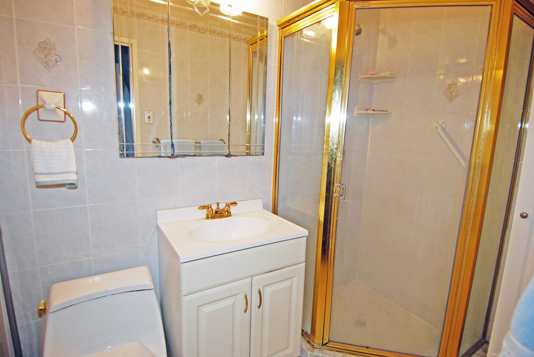 North Shore Towers Apt.