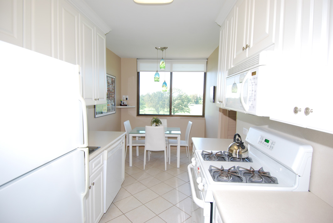 North Shore Towers Apt.