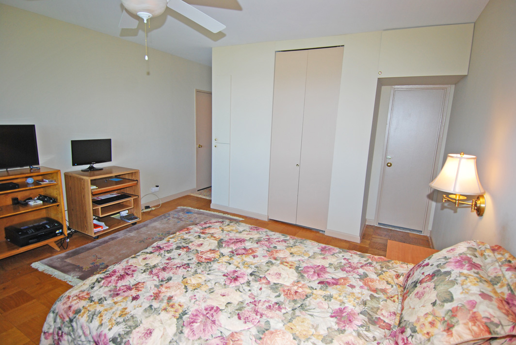 North Shore Towers Apt.