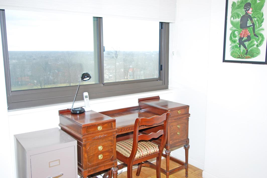 North Shore Towers Apt.