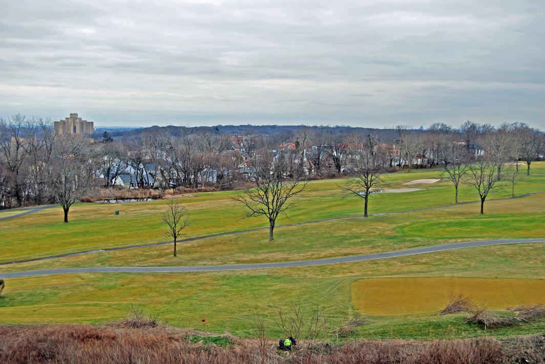 North Shore Towers Apt.