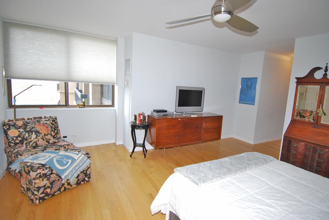 North Shore Towers Apt.