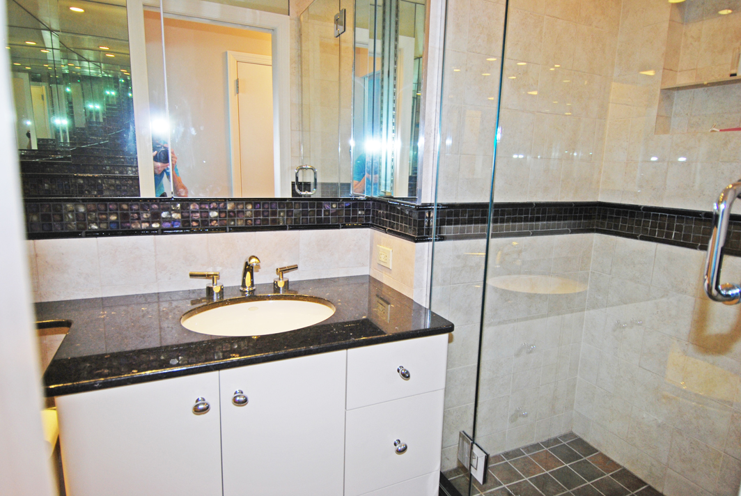 North Shore Towers Apt.