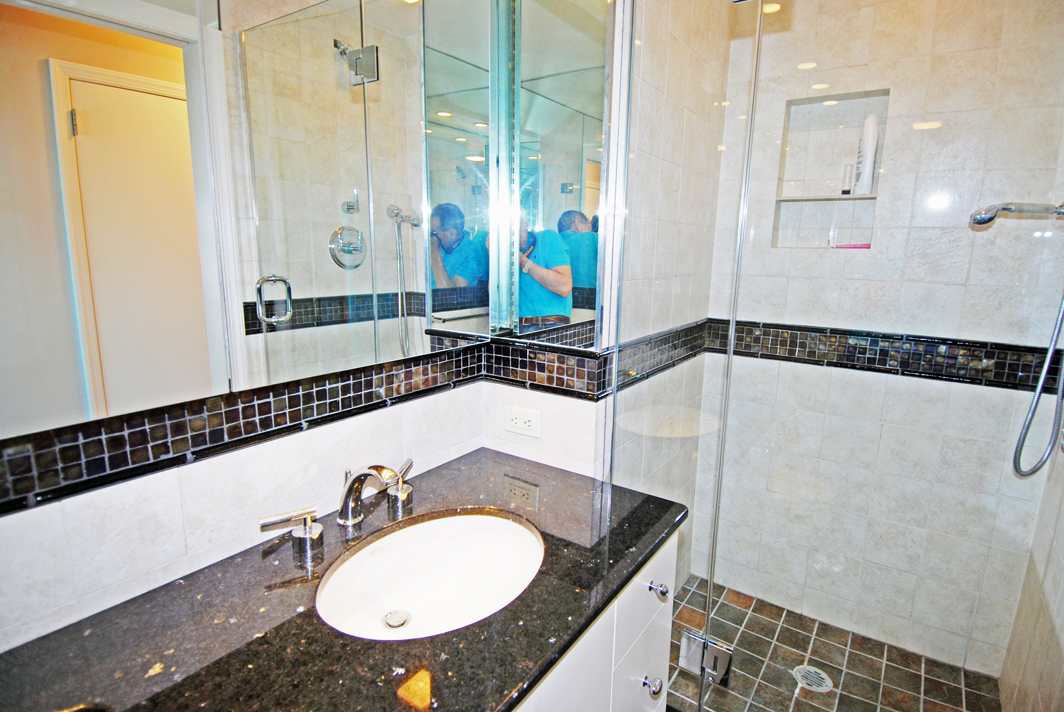 North Shore Towers Apt.