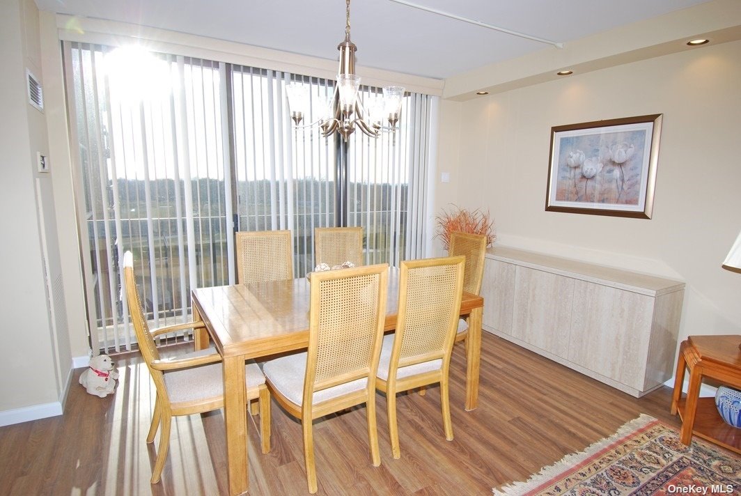 North Shore Towers Apt.