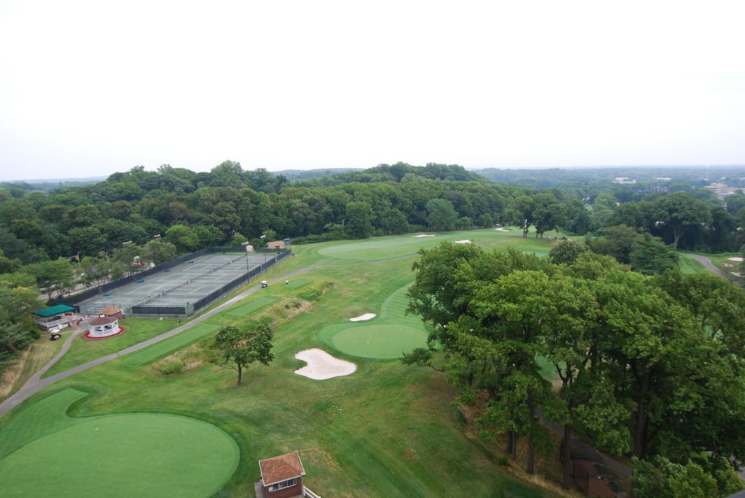 North Shore Towers Apartment