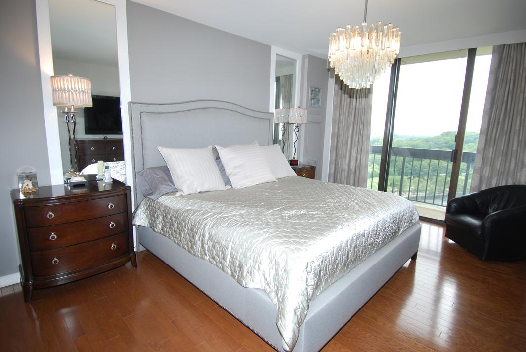 North Shore Towers Apartment