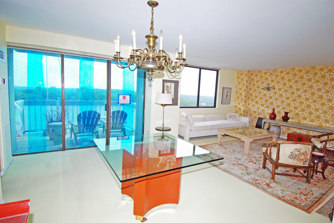 North Shore Towers Apartment