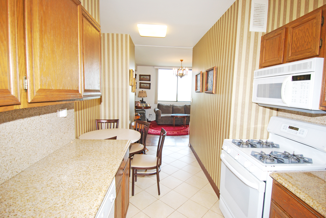 North Shore Towers Apartment