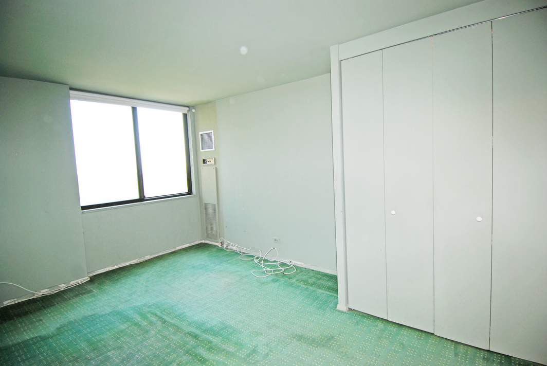 North Shore Towers Apartment