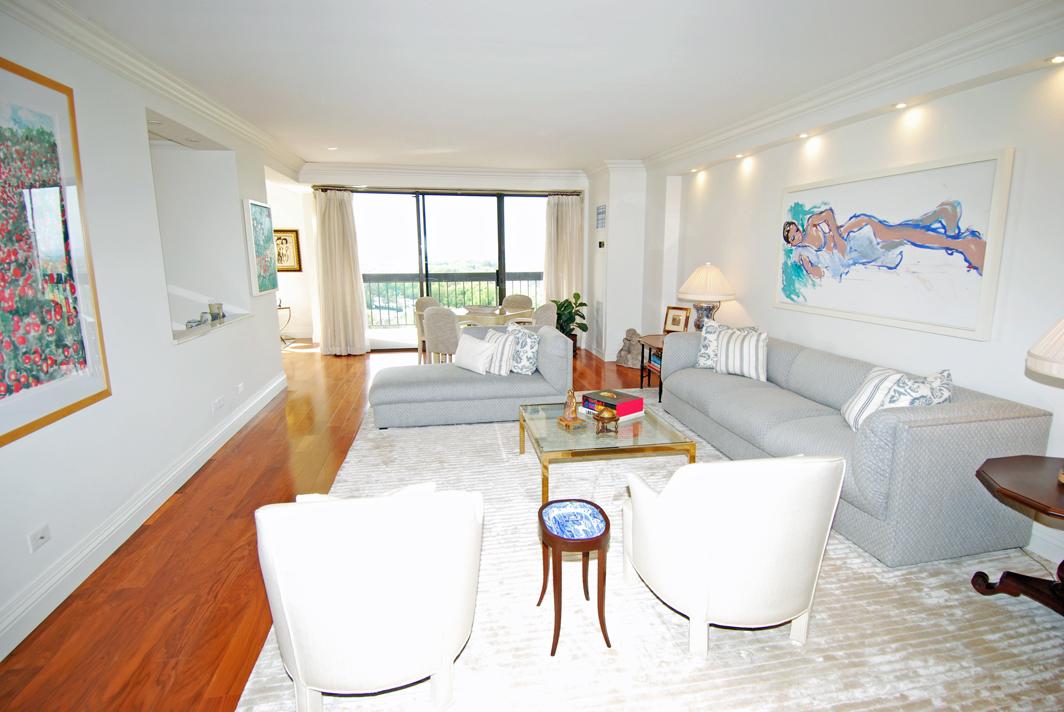 North Shore Towers Apartment