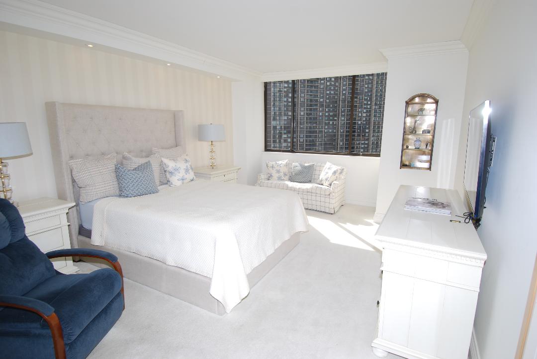 North Shore Towers Apartment