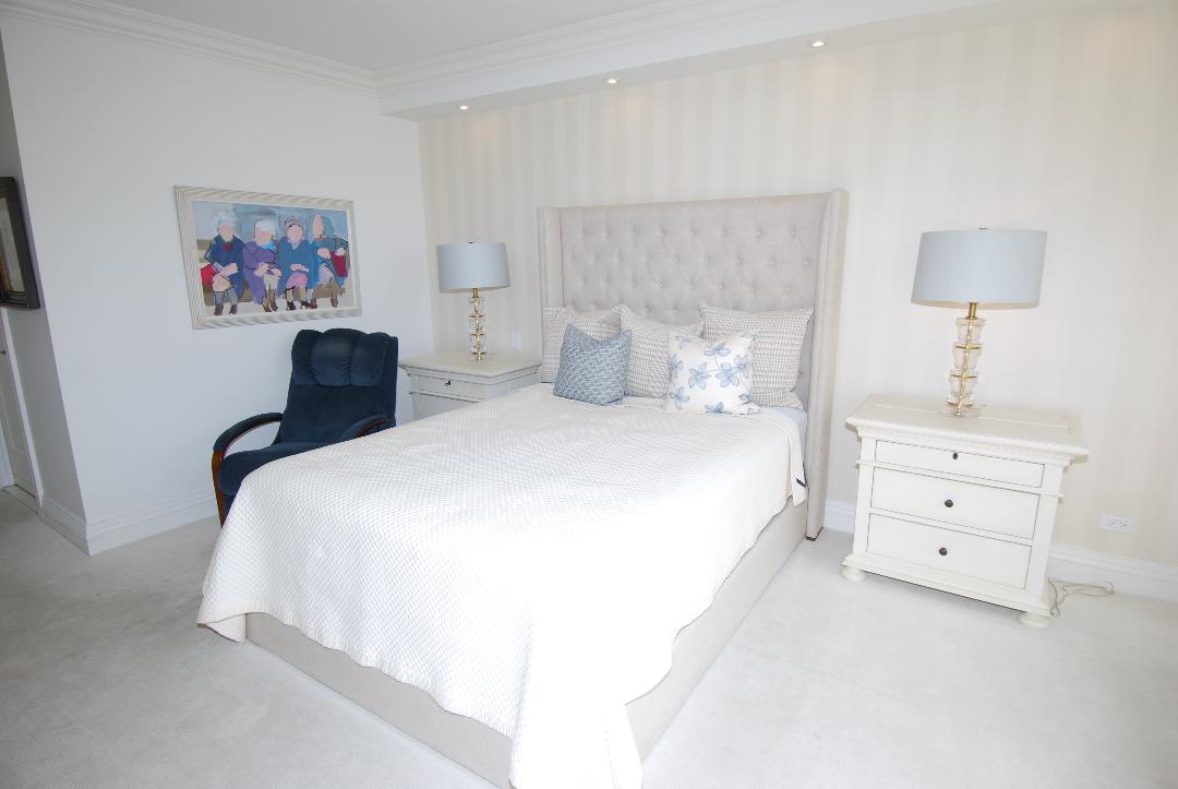 North Shore Towers Apartment