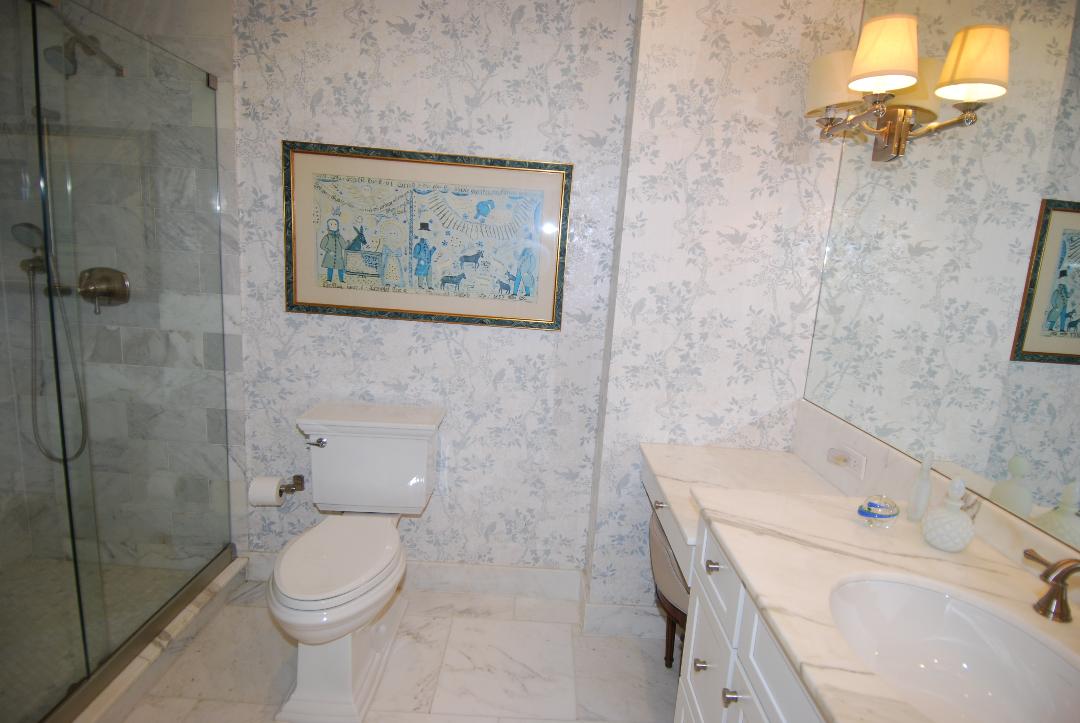 North Shore Towers Apartment