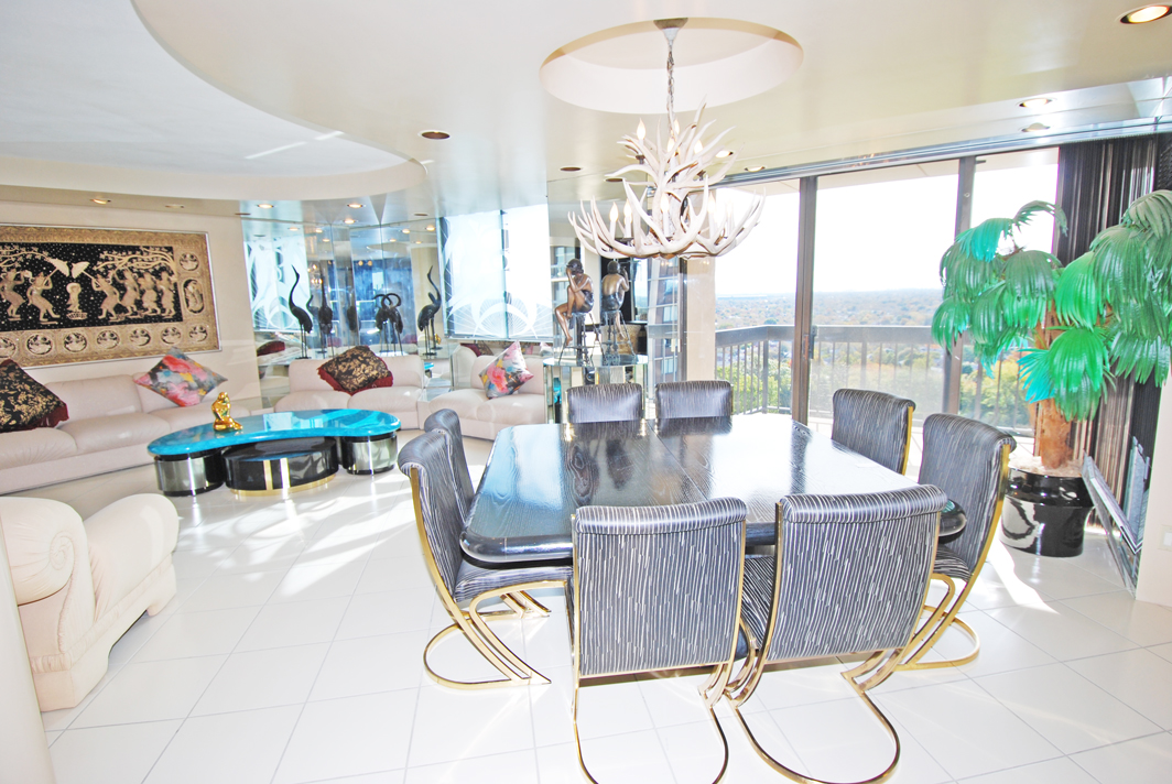 North Shore Towers Apartment