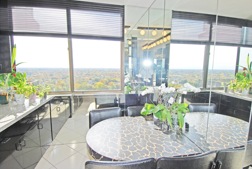 North Shore Towers Apartment