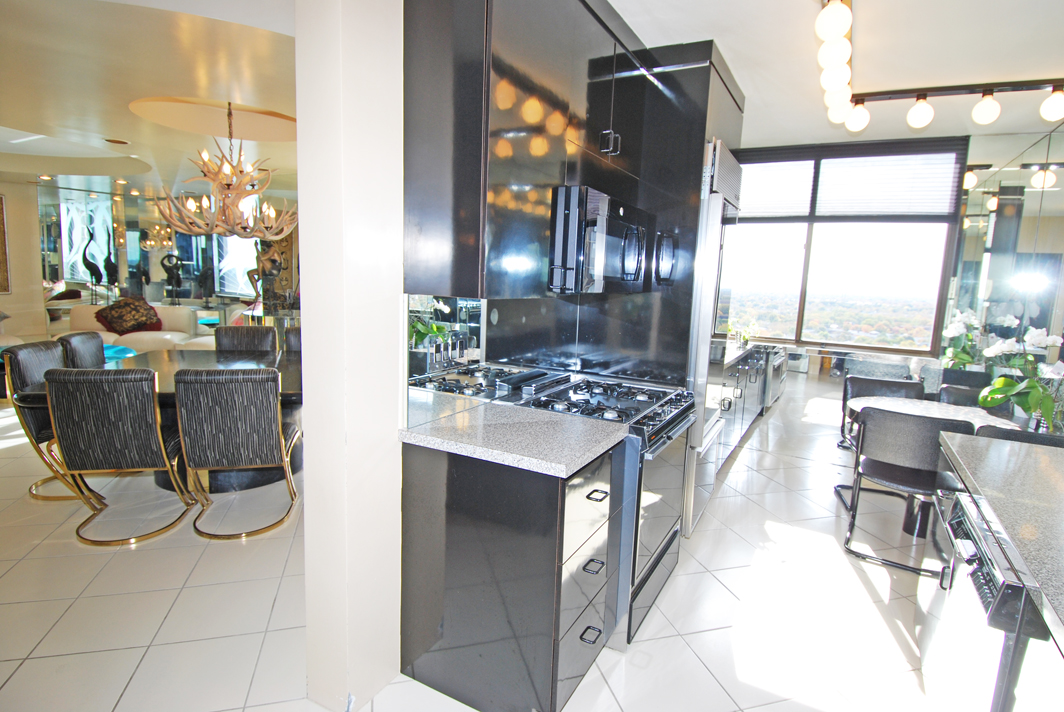 North Shore Towers Apartment