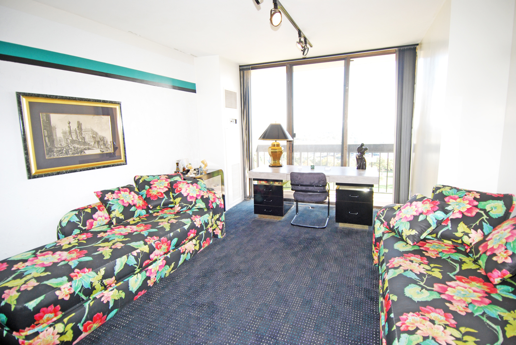 North Shore Towers Apartment