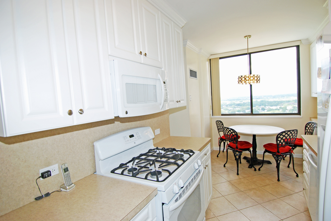 North Shore Towers Apartment