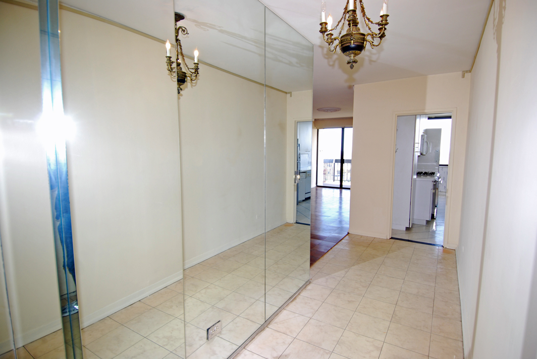 North Shore Towers Apartment