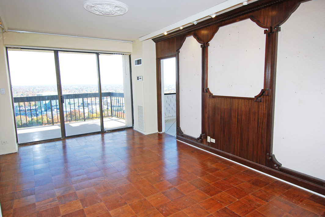 North Shore Towers Apartment