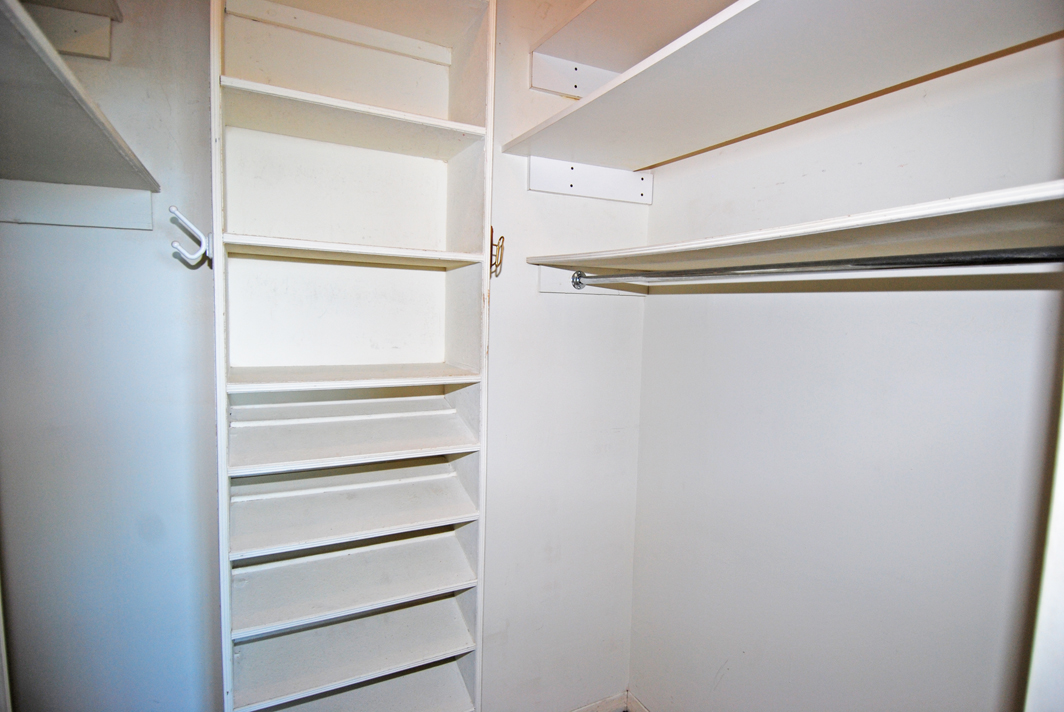 North Shore Towers Apartment