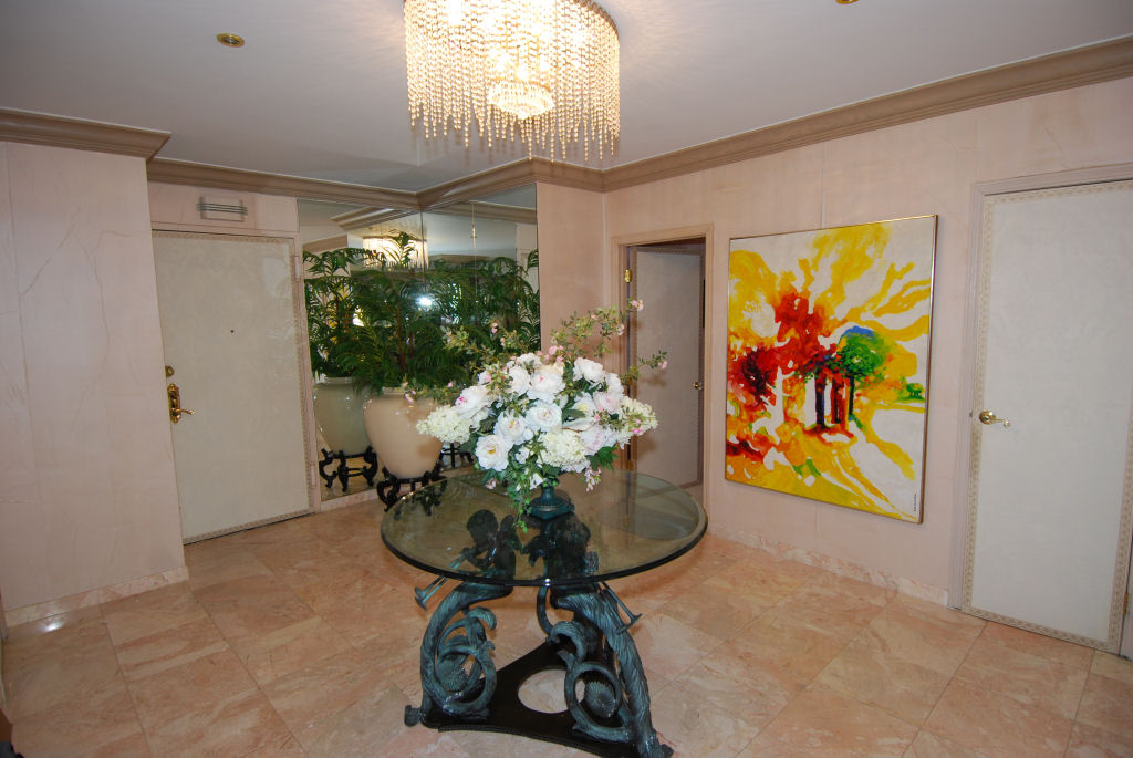North Shore Towers 2 bedroom co-op