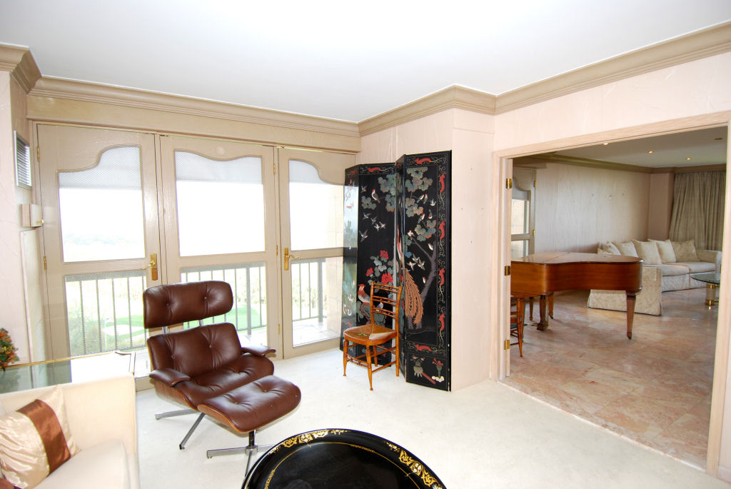 North Shore Towers 2 bedroom co-op