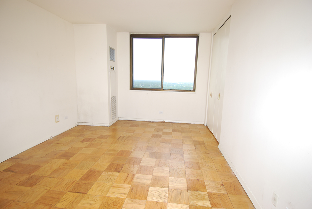 North Shore Towers Apartment