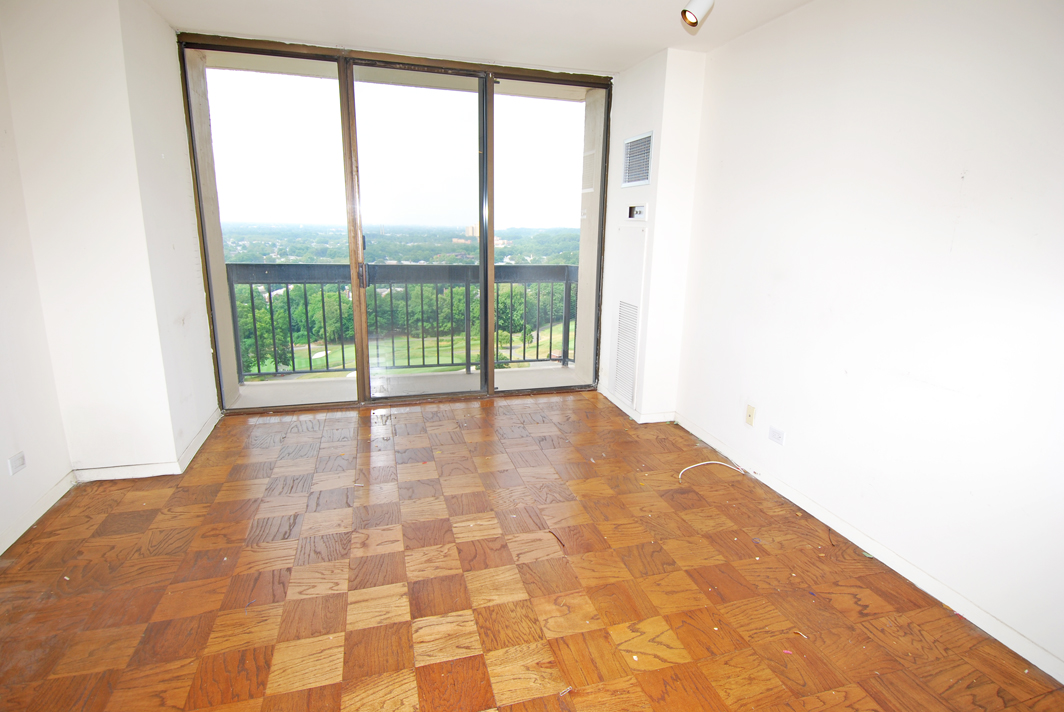 North Shore Towers Apartment