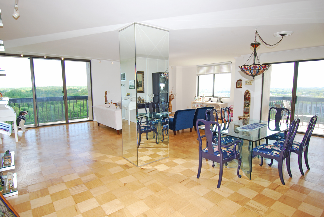 North Shore Towers Apartment