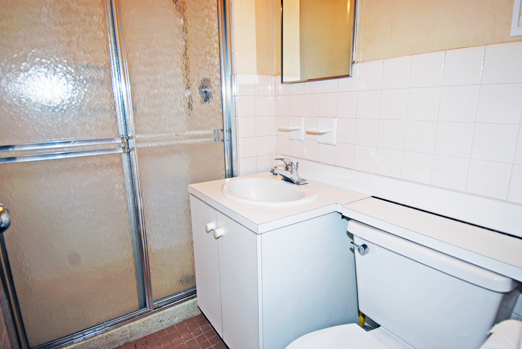 North Shore Towers Apartment