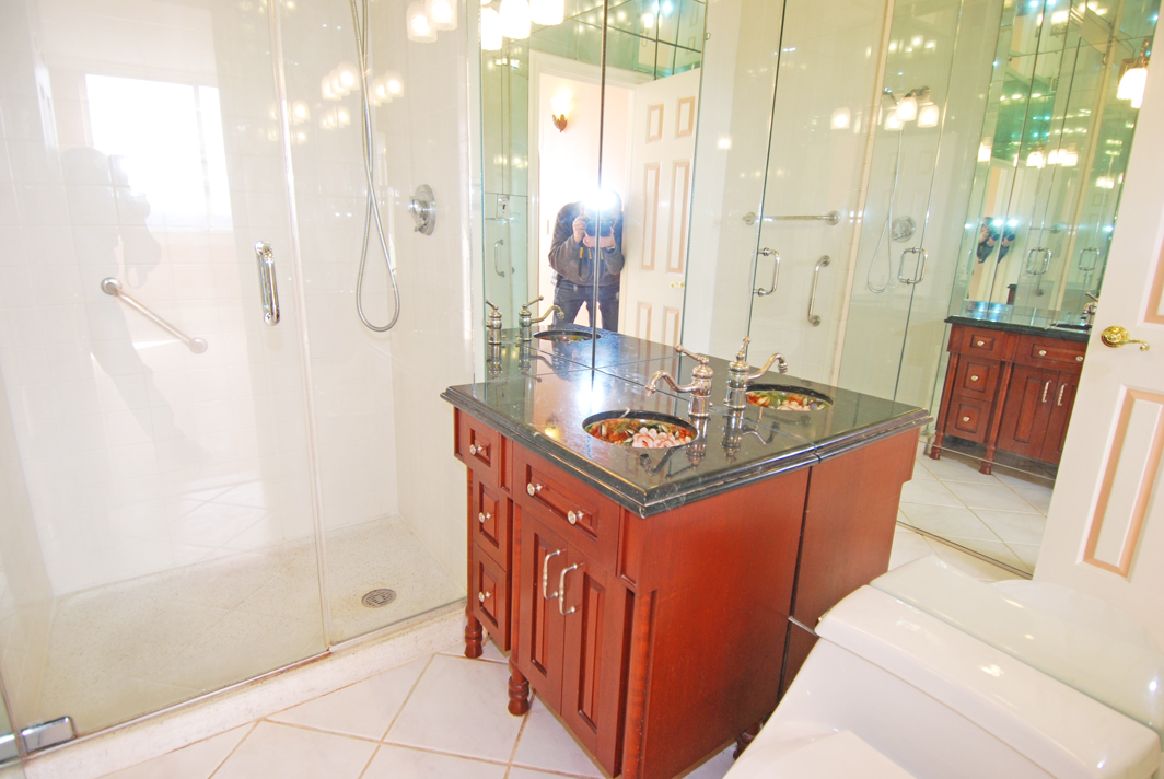 North Shore Towers Apartment